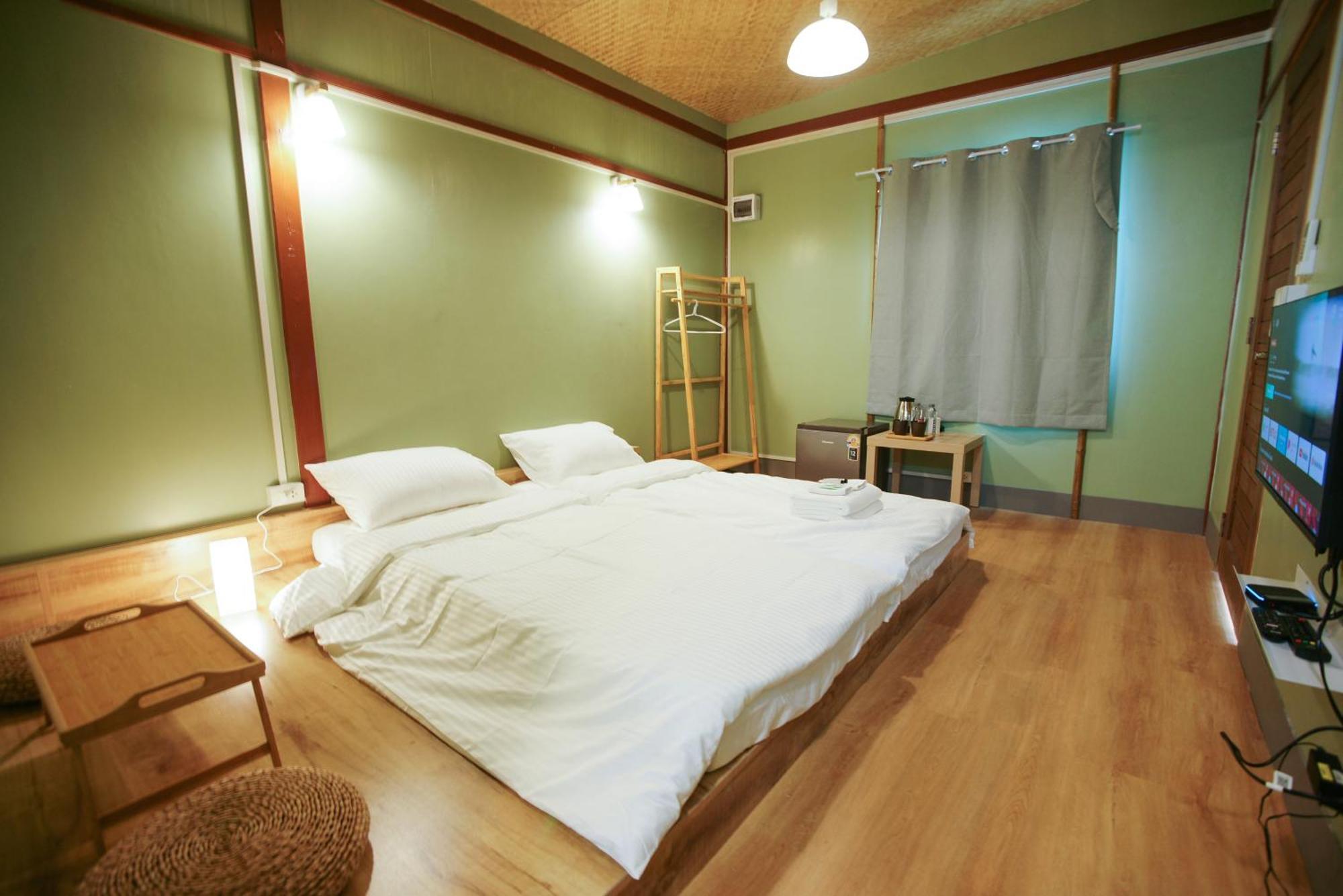 Barn Sampran Resort บ้านสามพรานรีสอร์ท Накхонпатхом Экстерьер фото